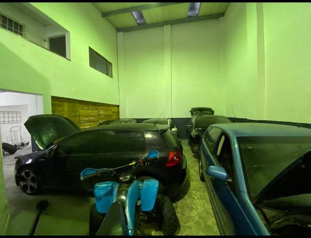 250M² WAREHOUSE TO LET IN SPRINGFIELD